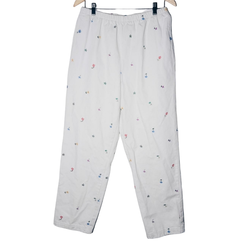 90s/Y2K Denim & Co White Baggy Jeans with Embroidered Flowers | Size M